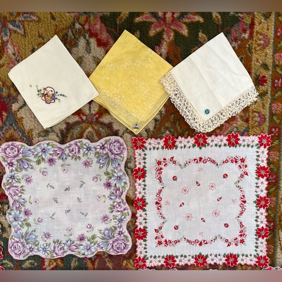 25 Vintage Floral Handkerchief Collection 18 in excellent beautiful condition - Picture 3 of 7